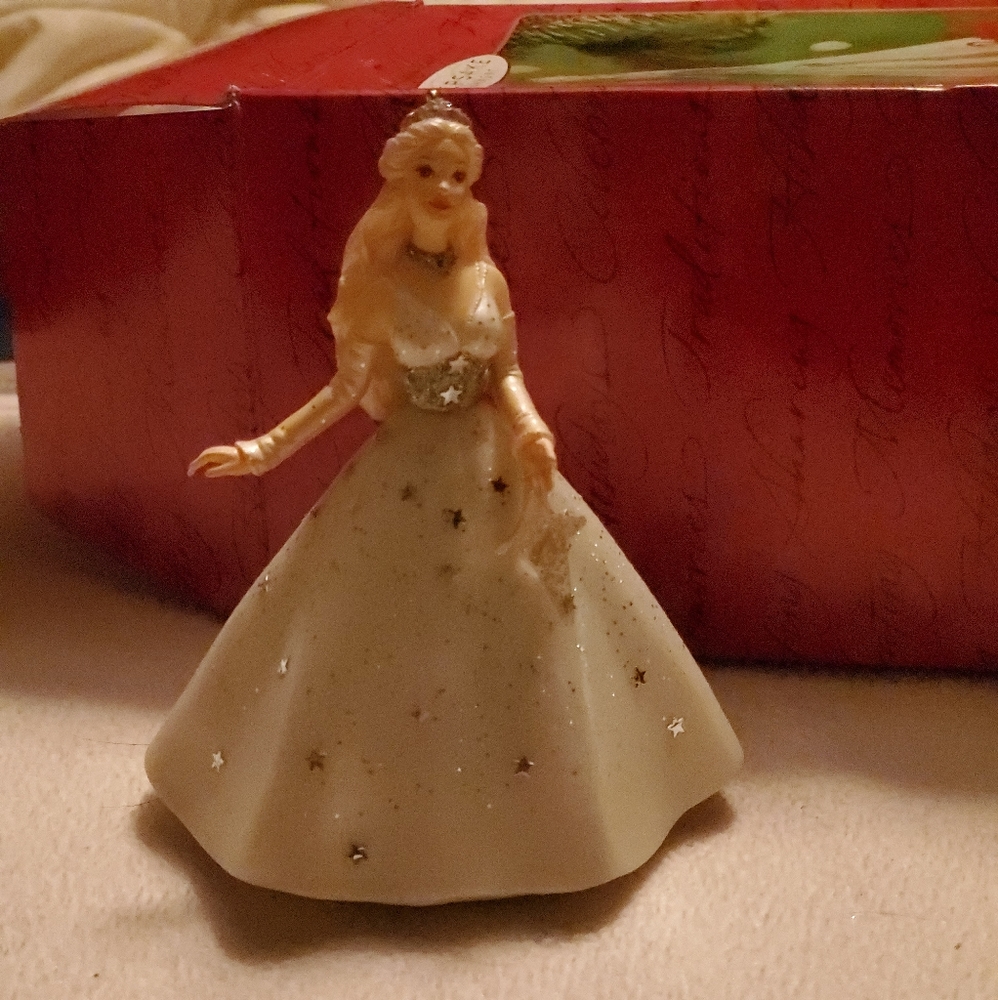 Hallmark 2001 Celebration Barbie Ornament